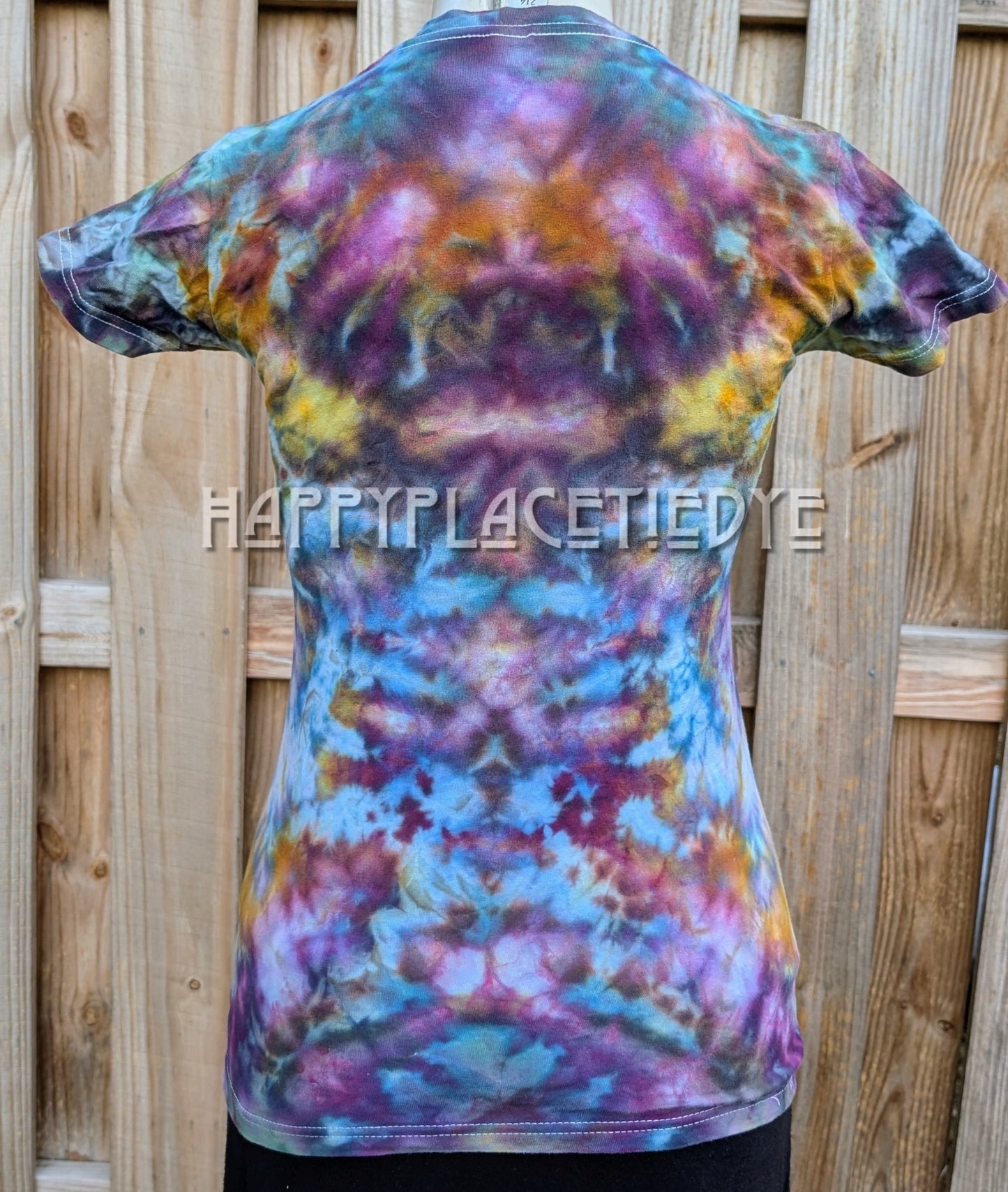 Women's Medium tie dye shirt