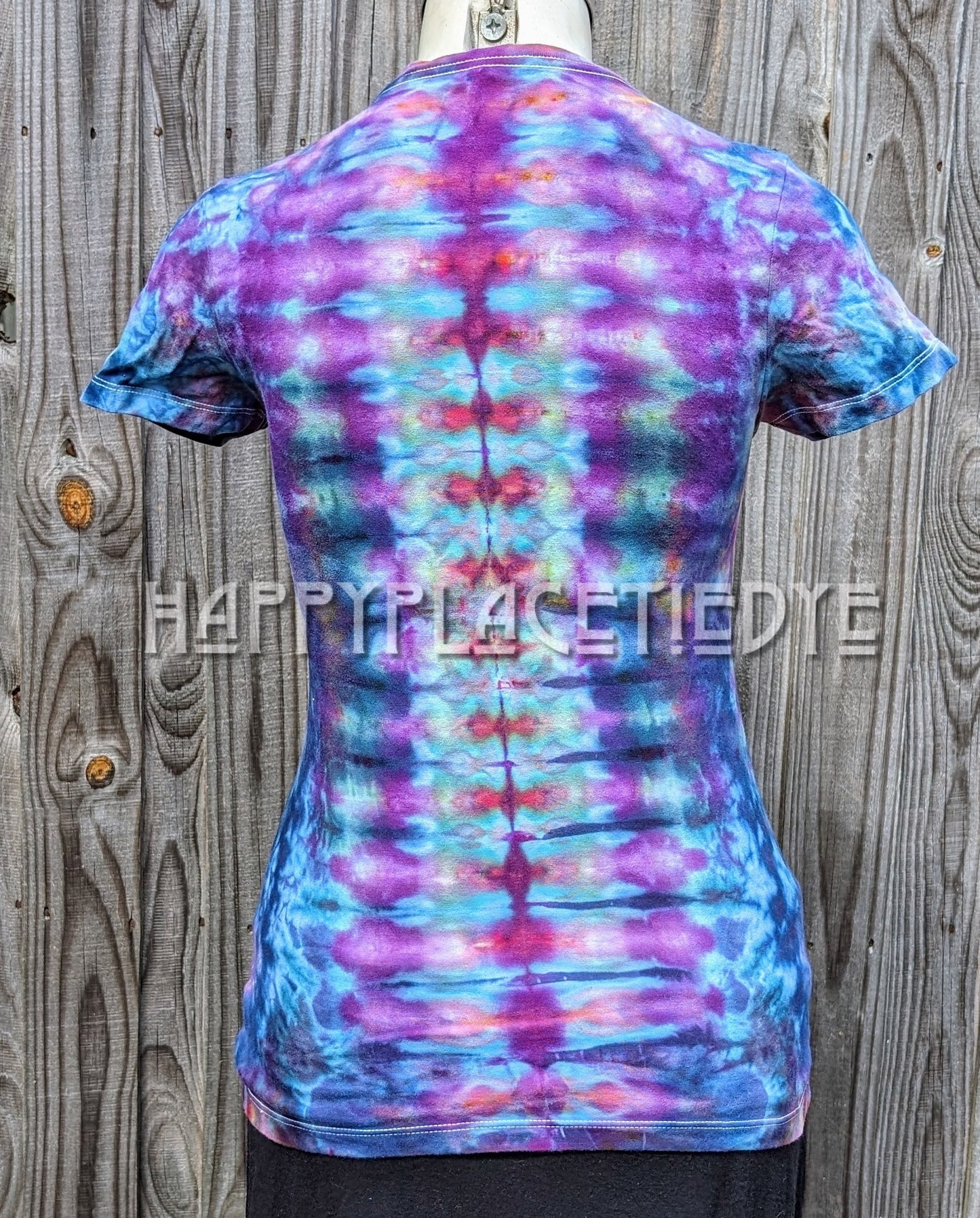 Women's Medium tie dye shirt