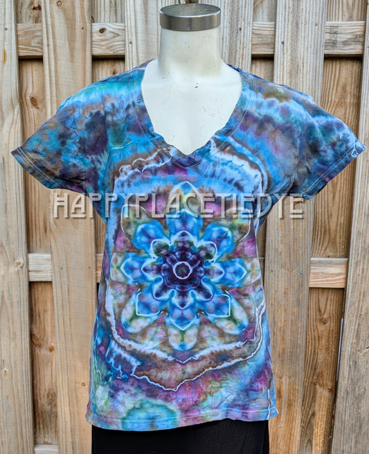 Women's 2XL tie dye shirt