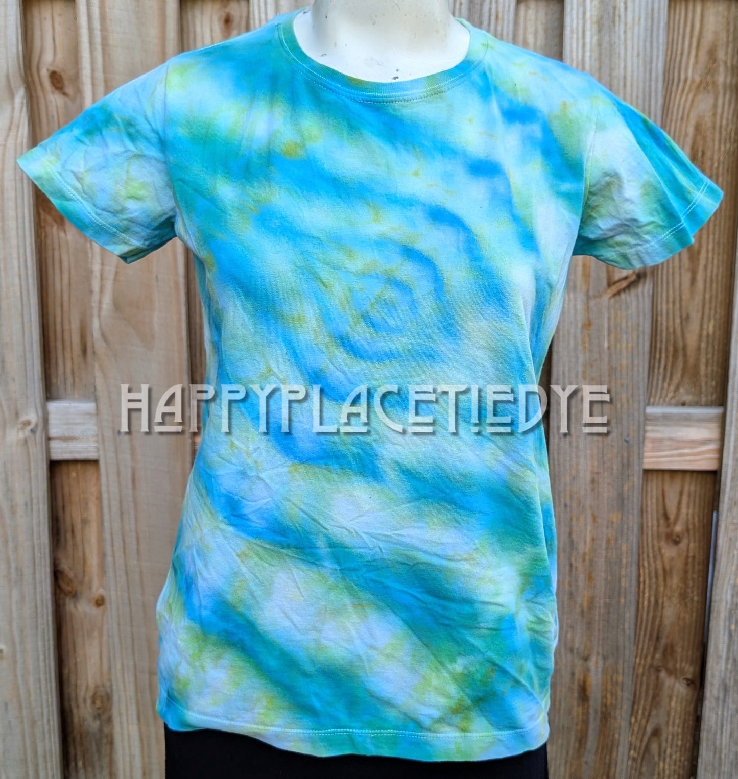 Women's Medium tie dye shirt