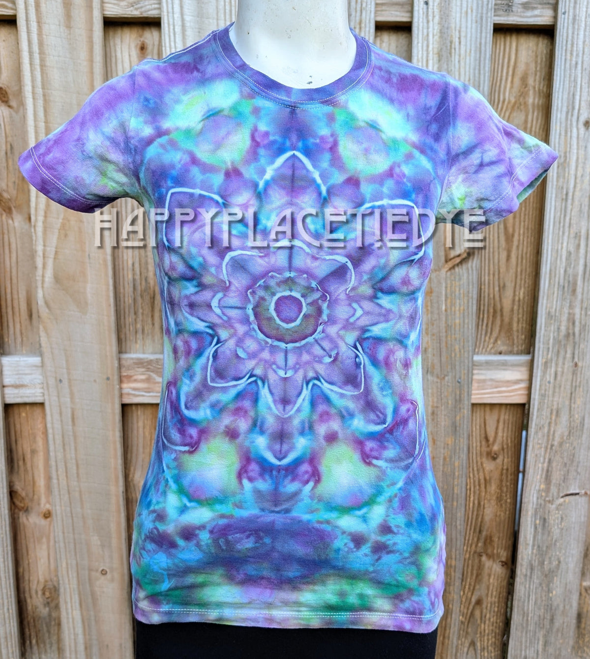Women's Small tie dye shirt
